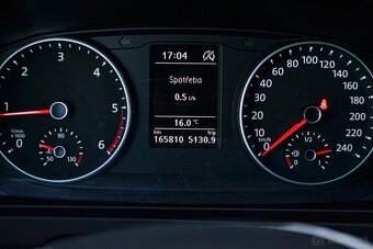 Volkswagen Caravelle 2.0TDI 110KW DSG LWB HIGHLINE - 10