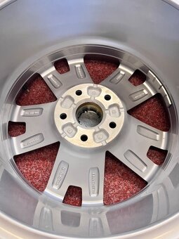 5x120 R17 originál alu disky VW Amarok / ET 49 - 10