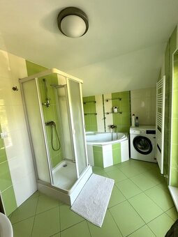 Zariadený 5 izbový Zelený dom s garážou, Galanta Kolónia - 10