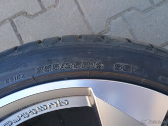 Orig. letná sada Audi R19 + Bridgestone 255/35 R19 - 10