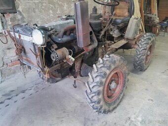 Predám traktor Tatra 805 /kačena/ m25 - 10