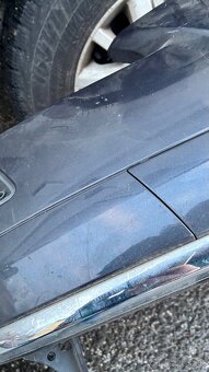 Predný plastový nárazník Audi A6 4F0807437E - 10