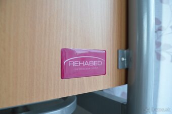 Zdravotnícka posteľ s elektrickým zdvihom a polohovaním - 10