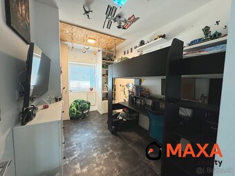 LUXUSNÉ BÝVANIE, SENICA - 10