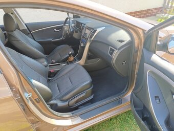Hyundai i30 combi r.2012 1.6crdi 94kw - 10