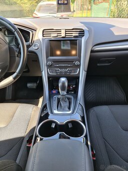 Ford Mondeo - 10