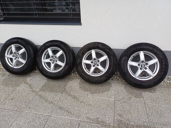 KIA SPORTAGE 1.7 CRDi - 10
