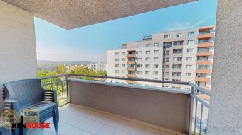 Zariadený 2i byt 65 m² s parkovacím miestom v staršej novost - 10