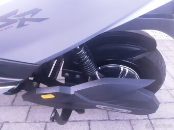 Elektrobicykel skuter ako nový - 10