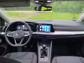 Volkswagen Golf 8 Variant 2.0 TDI - 10