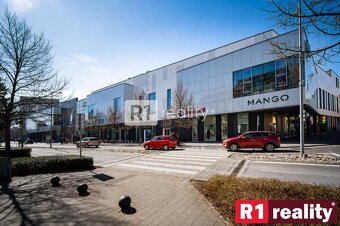 PNBusiness7 Kancelársky priestor NA PRENÁJOM / Centrum Piešť - 10