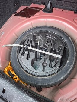 VOLKSWAGEN GOLF VI 1.6 TDI 77KW SPORTLINE - 10