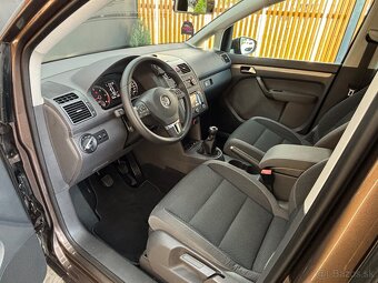 Volkswagen Touran 2.0 TDI Comfortline - 10