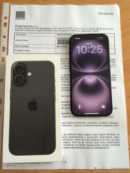 Apple iPhone 16 128GB - 10