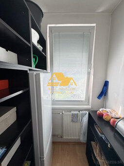 Predám 3 izbový byt s balkónom v Nových Zámkoch - 10