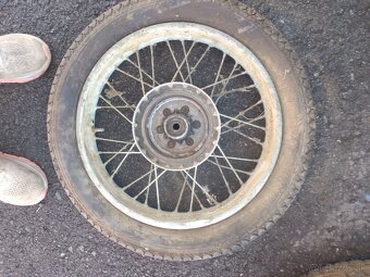 Predám kolesá CZ jawa - 10