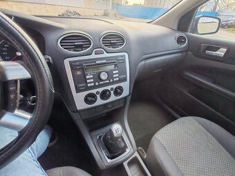 predám auto FORD FOCUS 2006 - 1500€ - 10