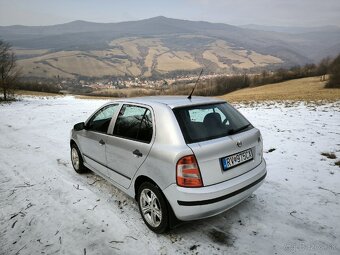Škoda Fabia - 10