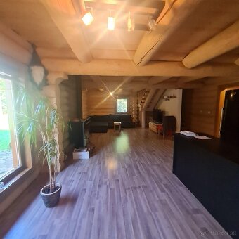 Predaj – Atraktívny zrubový rodinný dom - DNV BA IV - 10