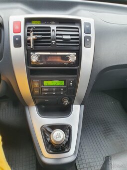 Hyundai Tucson 2.0 benzin 4x4 - 10