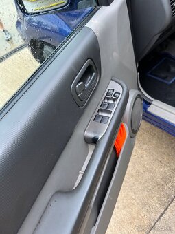 NISSAN X-TRAIL 2004 T30 2,2 DIESEL - 10