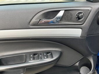Škoda Octavia Combi 2.0 TFSI RS - 10