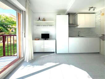 Apartmán v Španielsku v Torrevieja. - 10