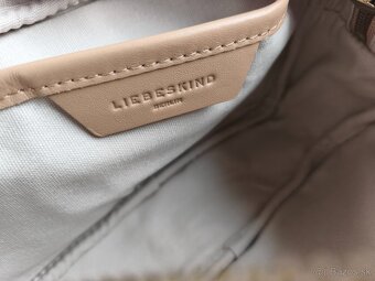 Hnedá crossbody kabelka zn. Liebeskind Berlin - 10