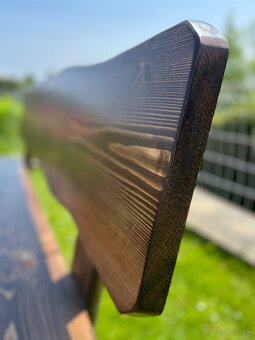 Záhradné sedenie z masívu - 10