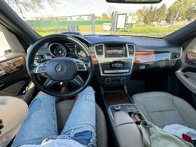 Mercedes-Benz GL 500 4Matic - 10