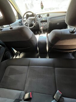 Mitsubishi Outlander - 10