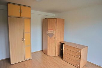 1,5 izbový byt na prenájom na Bakossovej ulici v Banskej Bys - 10
