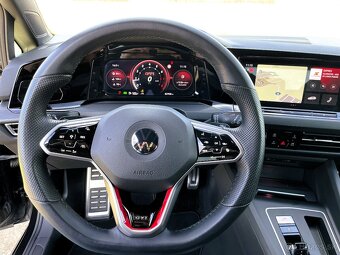 VW Golf VIII GTI 2.0 TSI - 10