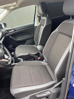 Volkswagen T-CROSS 1.0TSI 110K LIFE- 8500KM--R.V:07/22 - 10