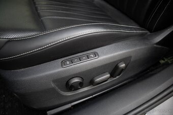 Škoda Superb 2.0 TDI L&K 4x4 DSG,Sk, Canton, Webasto - 10
