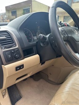 Honda-CRV executive - 10