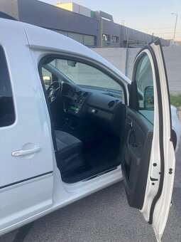 Volkswagen Caddy - 10