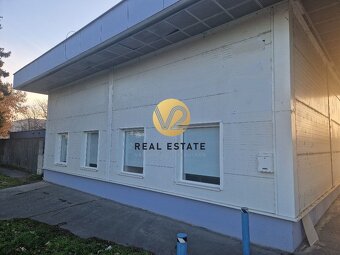 PRENÁJOM - priestory s parkovaním a pozemkom vhodné pre obch - 10
