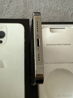Predám Apple iPhone 13 PRO 256GB Silver Minimálne známky - 10