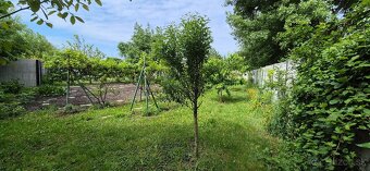 Priestranná záhrada v osobnom vlastníctve v Bratislave - Rač - 10