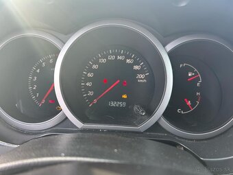 Suzuki Grand Vitara 2.0i automat. - 10