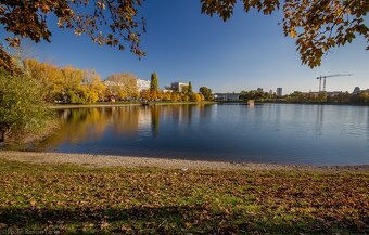 Prenájom klimatizovaného 2.5 izbového bytu na 5. poschodí vo - 10