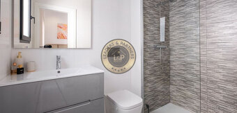 Modrený 2 podlažný dom 4+kk s bazénom, Torrevieja-Španielsko - 10