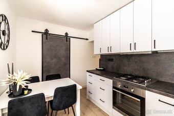 BEDES | Veľkometrážny 3 izbový byt s kompletným zariadením - 10