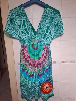 Predám rôzne šaty - 10