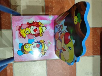 Detský stolík so stoličkami - 10