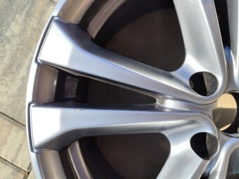 4x100 r17 hliníkové disky Renault, Nissan, Honda, Hyundai - 10