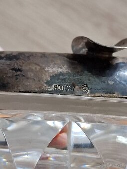 Krištáľový popolník so strieborným okrajom - 10