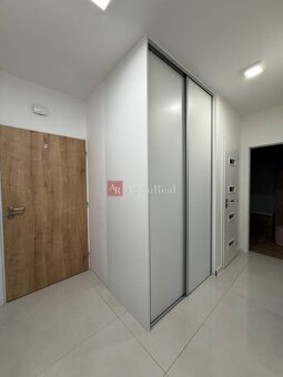 Príjemný 3-izbový byt s loggiou v novostavbe Diamon Residenc - 10