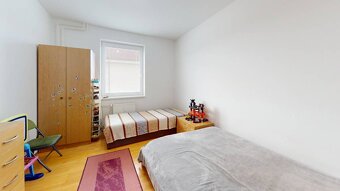 100 m² Nadštandardná výmera 4-izbového bytu v Dubnici nad V - 10